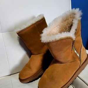 Ugg boots size 6.5